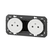 LEGRAND Dooxie prise double 2P+T précablées- Blanc