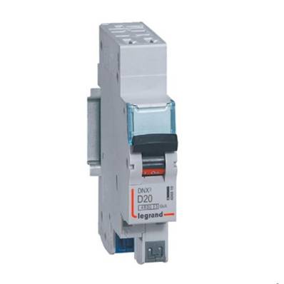 Dnx3 1P+NG D20 4500a/6ka auto