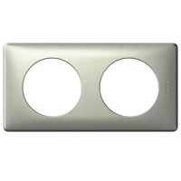 PLAQUE 2P TITANE