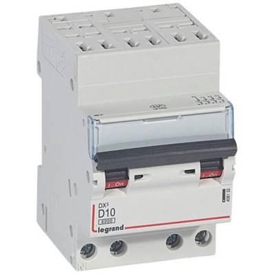 DX3 4P D10 6000a/10ka auto