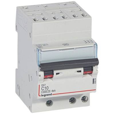 DX3 3P C10 4500a/6ka auto