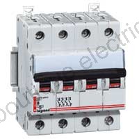 DX3 4P C1 6000A/10KA