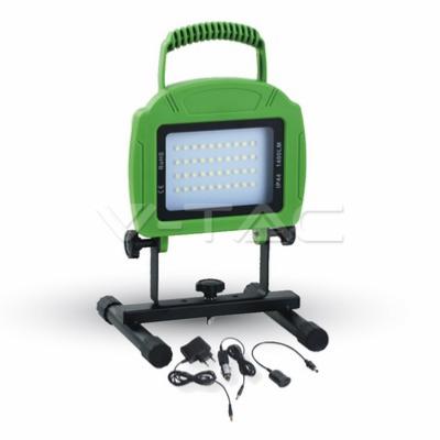 Projecteur LED sur batterie 20 W chassis vert éclairage blanc froid (6000° K)