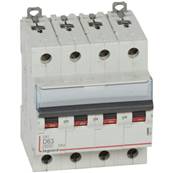 DX3 4P D63 6000a/10ka
